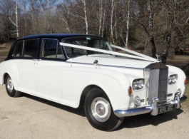 Classic Rolls Royce wedding car in Southampton